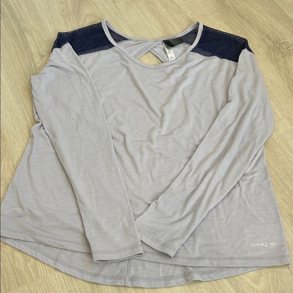 Adore Me Lavender and Dark Purple Long Sleeve Workout Top, Size Large